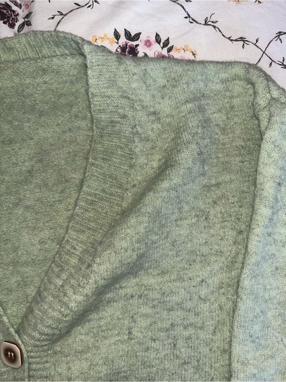 Mint Green Cardigan - Picture 3 of 3
